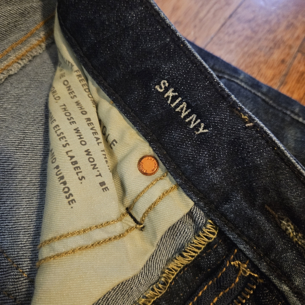 American Eagle Outfitters Men's Dark Blue Jeans - Picture 4 of 11